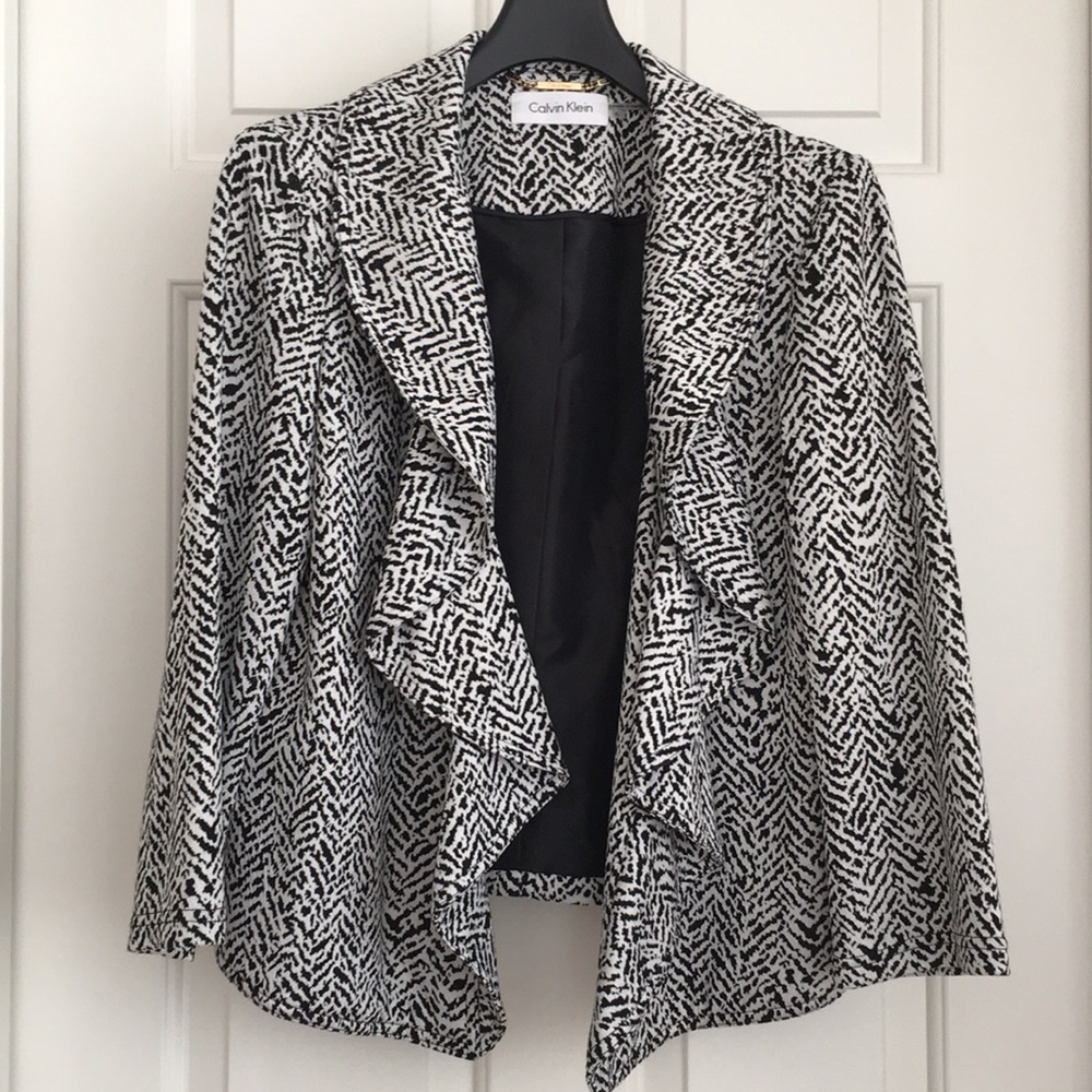 Calvin Klein Women's Jacket Business casual Size 6 Black and White Short Coat